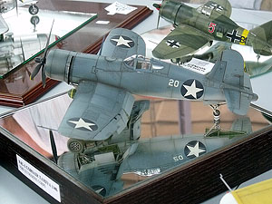 Diorama F4U-1 Corsair Segunda Guerra Mundial
