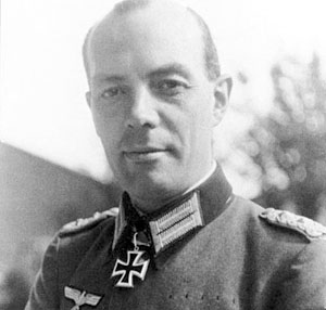 Rudolf Christoph von Gersdorff (
Oficial del personal del Generalato)